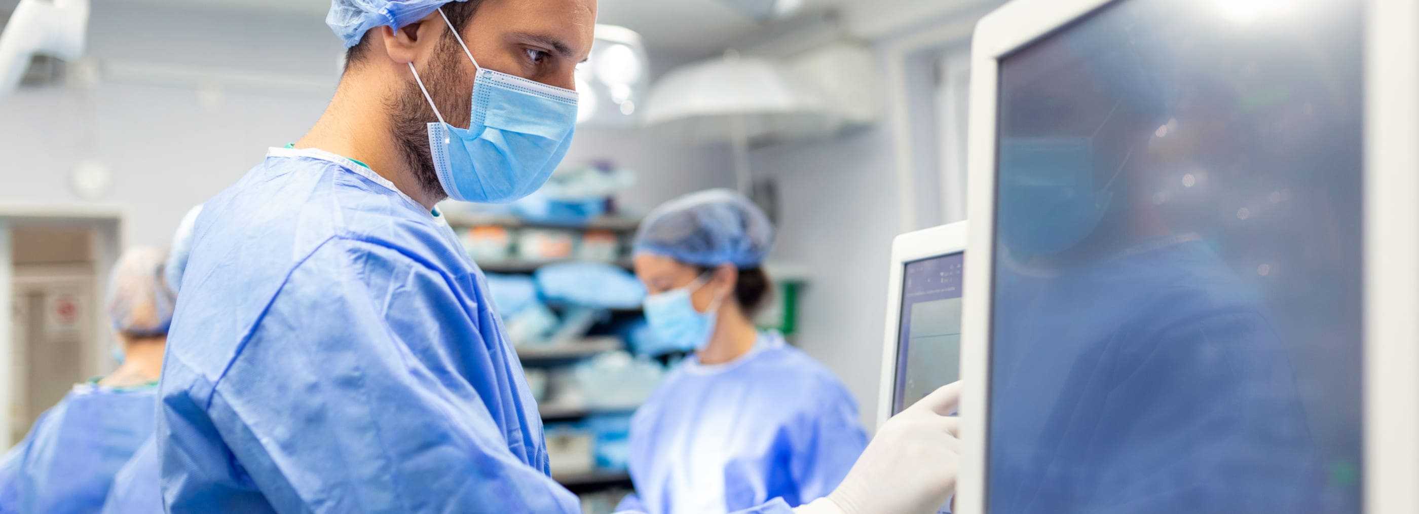 Kardiologia inwazyjna i kardiochirurgia Warszawa - łączona konsultacja | OpenMed