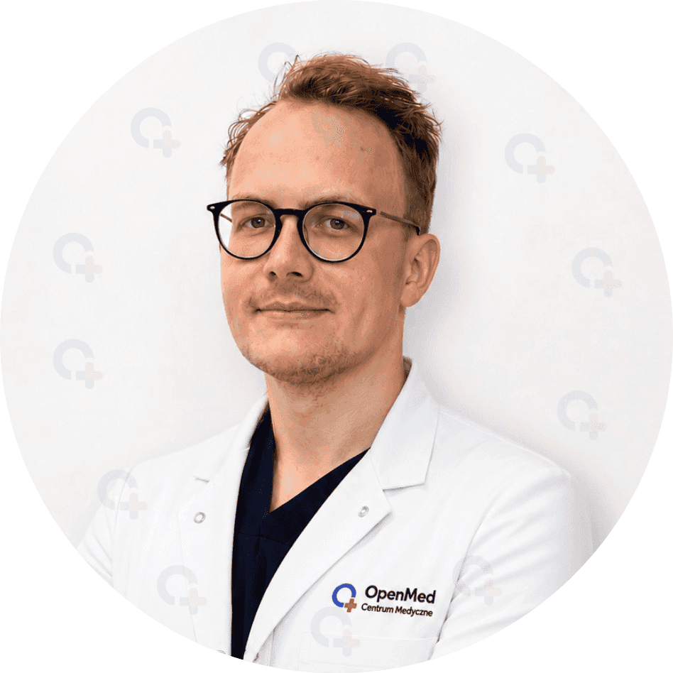Lekarz lek. Piotr Piekarczyk