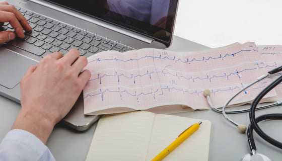 EKG, echo serca czy Holter – jakie badanie dobrać do objawów?