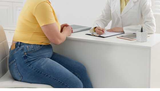 Jak leczyć otyłość? Metody farmakologiczne, terapia behawioralna i nowoczesna diagnostyka otyłości