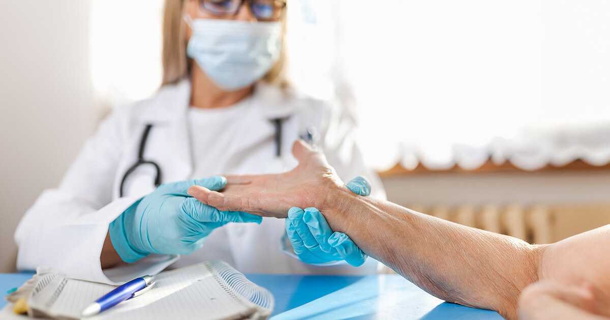Reumatoidalne zapalenie stawów - objawy, leczenie i jak sobie z nim radzić? | Blog OpenMed